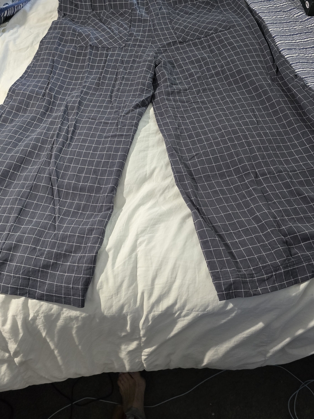 NWT 2Easel Navy Wide-Leg Pants with White Windowpane Grid - Picture 10 of 14